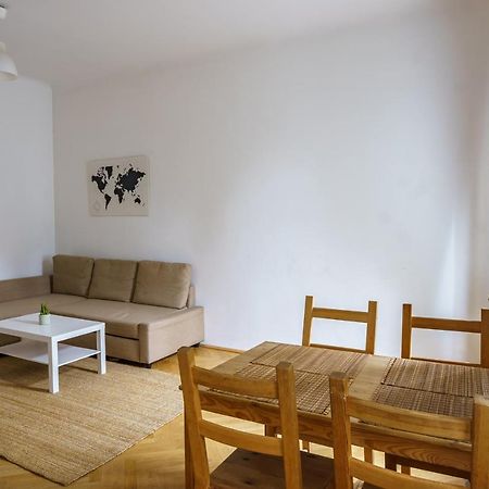 Central Living Apartments - Schoenbrunn Виена Екстериор снимка