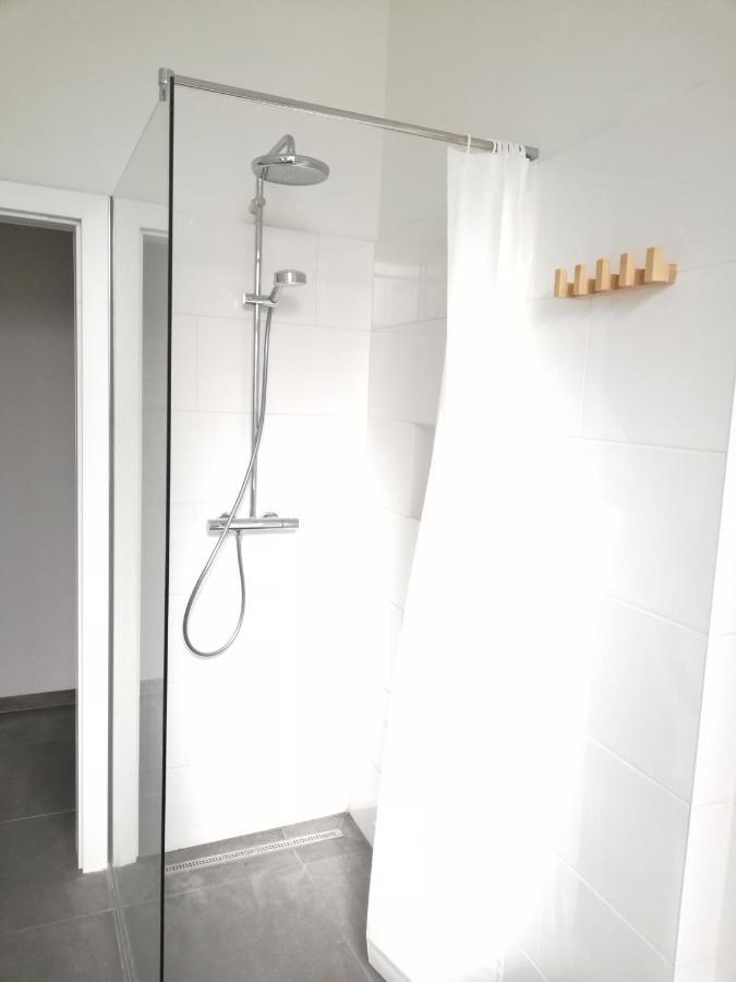 Central Living Apartments - Schoenbrunn Виена Екстериор снимка